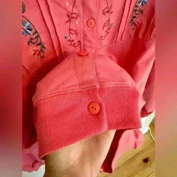 Vintage 90’s Shenanigans button up sweatshirt pink with floral embroidery sz. S - Picture 10 of 13